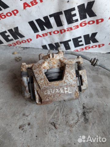Суппорт передний левый Chevrolet Cruze 2009