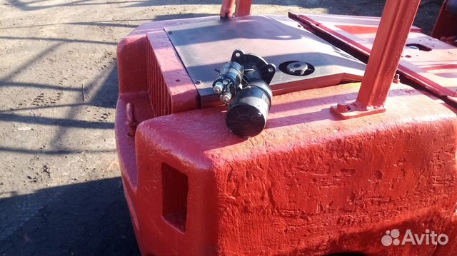 Стартер m 114