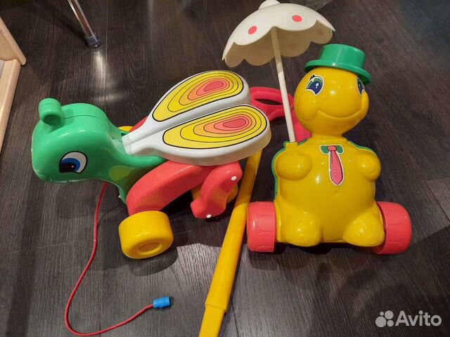 Игрушки- каталки черепаха и кузнечик