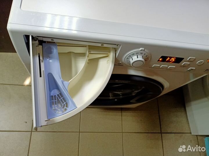 Стиральная машина Ariston wmsf605, 6 кг