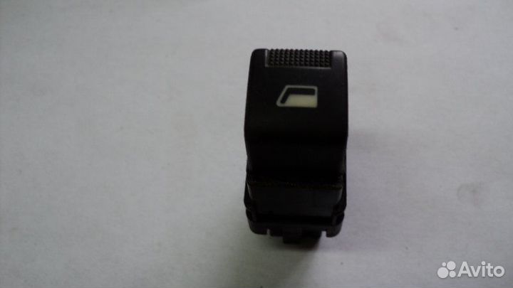 Блок управления стеклоподъемником передний правый