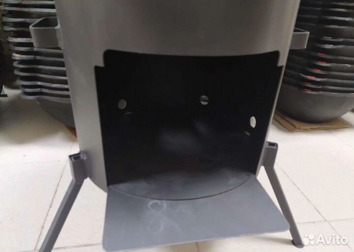 Казан чугунный с печкой