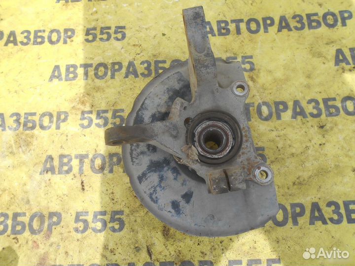 Кулак поворотный перед лев Mitsubishi Lancer Cedia