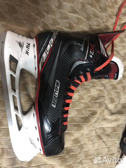Хоккейные коньки bauer