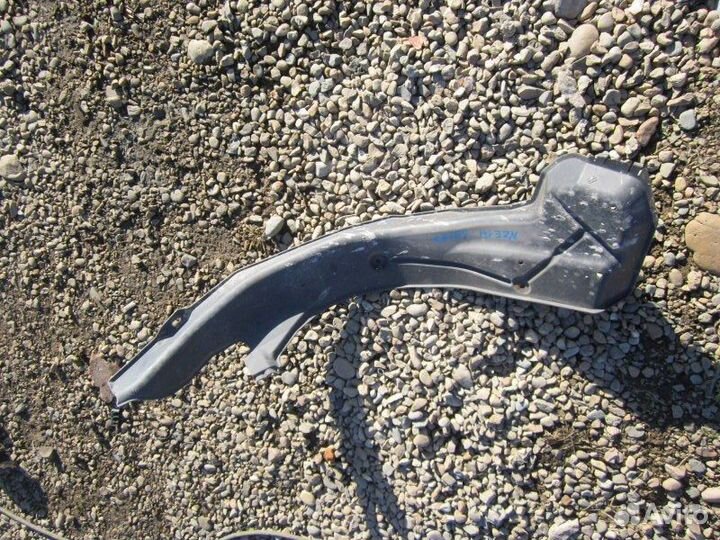 Защита горловины бензобака Toyota Corolla Fielder