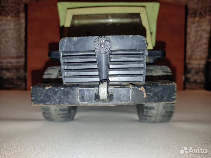 Игрушка грузовик жесть СССР бмз самосвал карьерный