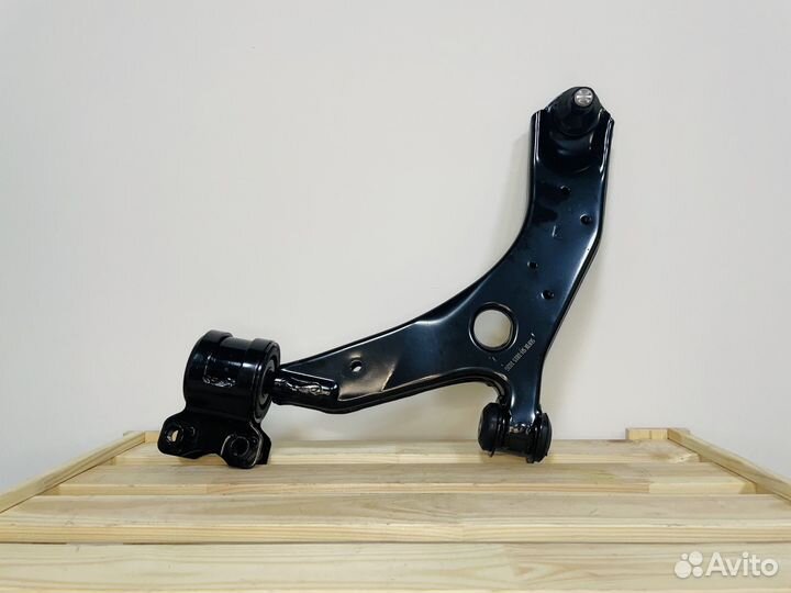 Рычаг передний, нижний Mazda 3 BK