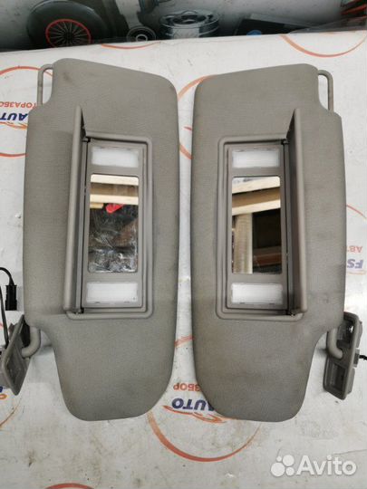 Козырек солнцезащитный Volvo V60 2.0 дизель D5204T