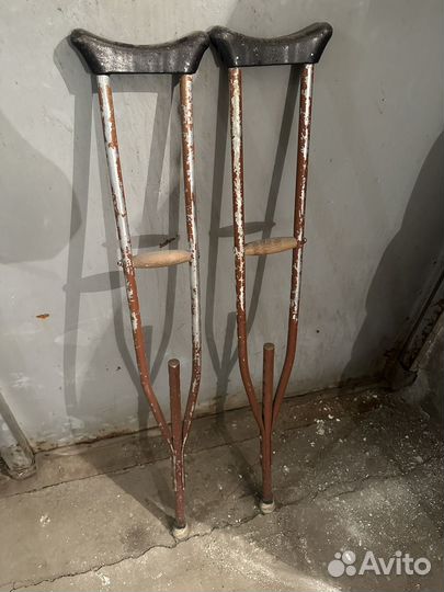 Костыли подмышечные