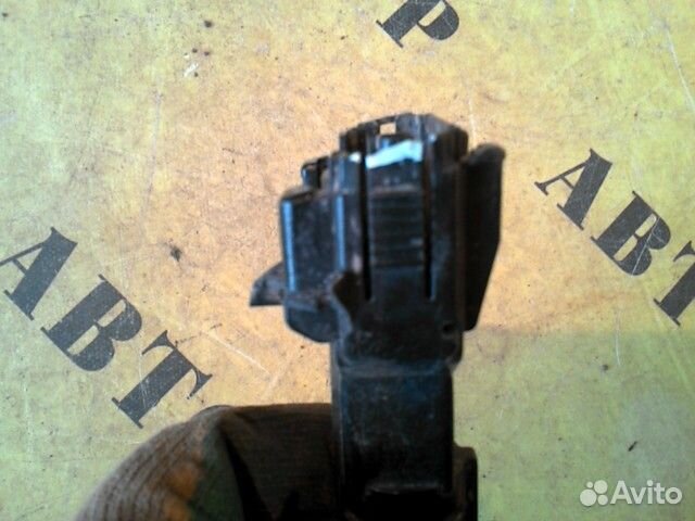 Форсунка омывателя фар Toyota Land Cruiser 200