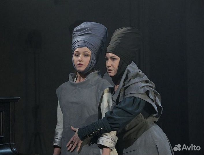 Театр им. Вахтангова 