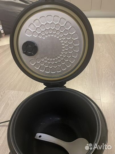 Мультиварка redmond