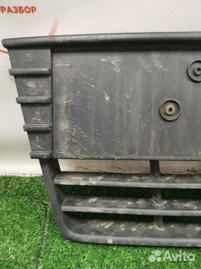 Решетка paдиaтора Ford Focus 3 хетчбек 1.6 iqdb