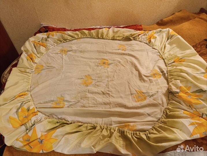 Простыня на резинке, наматрасник