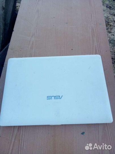 Нэтбук бу Asus