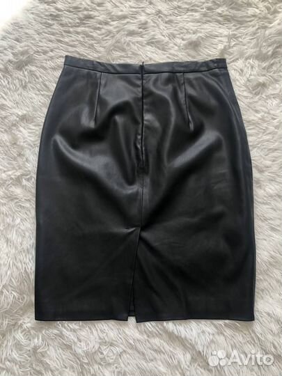 Юбка кожаная длина миди 44-46р