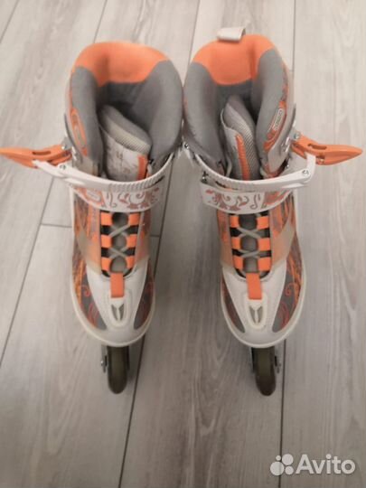 Роликовые коньки женские Н505