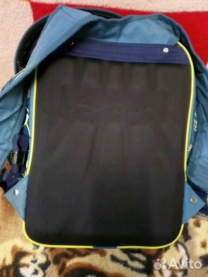 Школьный рюкзак