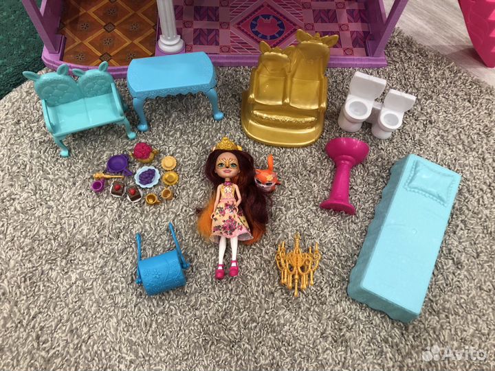 Enchantimals Бал в королевском Замке