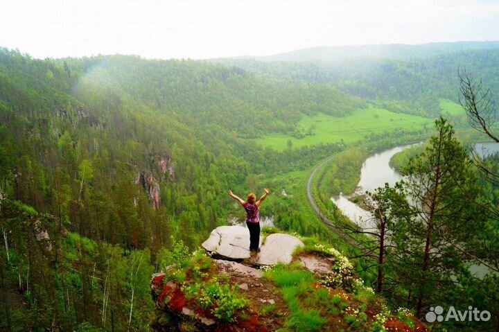 Розовые скалы: фотосессия и купание