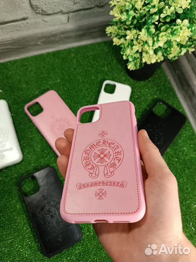 Чехол на iPhone