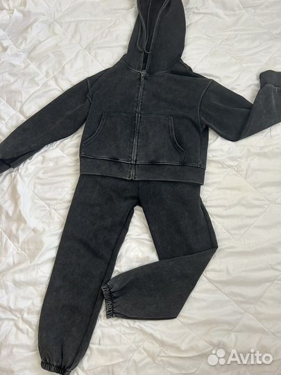 Спортивный костюм женский