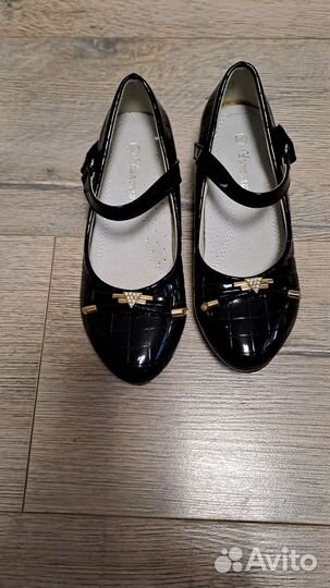 Туфли на девочку