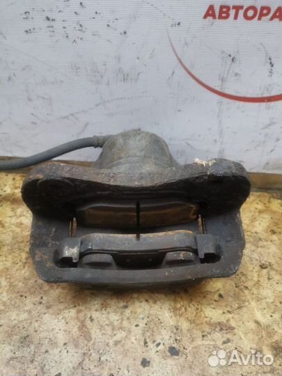 Суппорт передний левый Kia Sportage 2 SUV 2.0 crdi