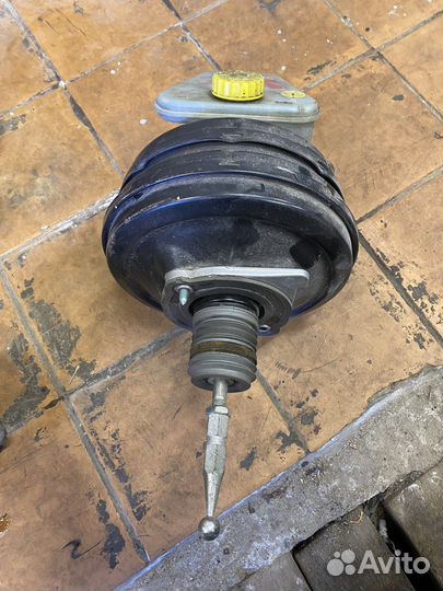 Вакуумник с гтц Ауди А8 d3 e4