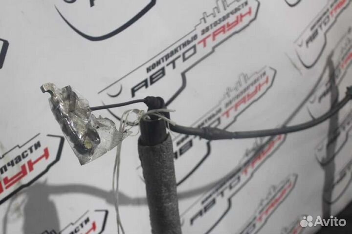 Тросик ручника nissan cedric gloria ENY34 правый 36530AG800 4WD