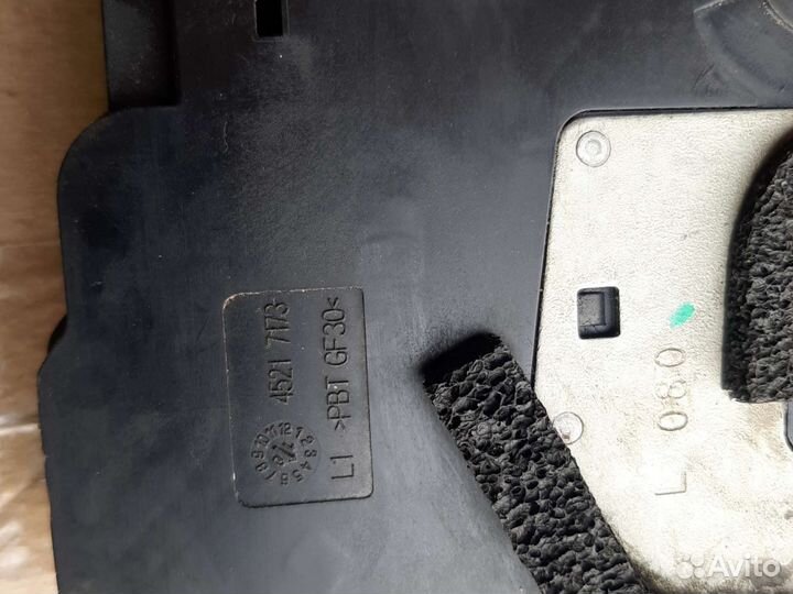 Замок водительской двери Рено Латитьюд