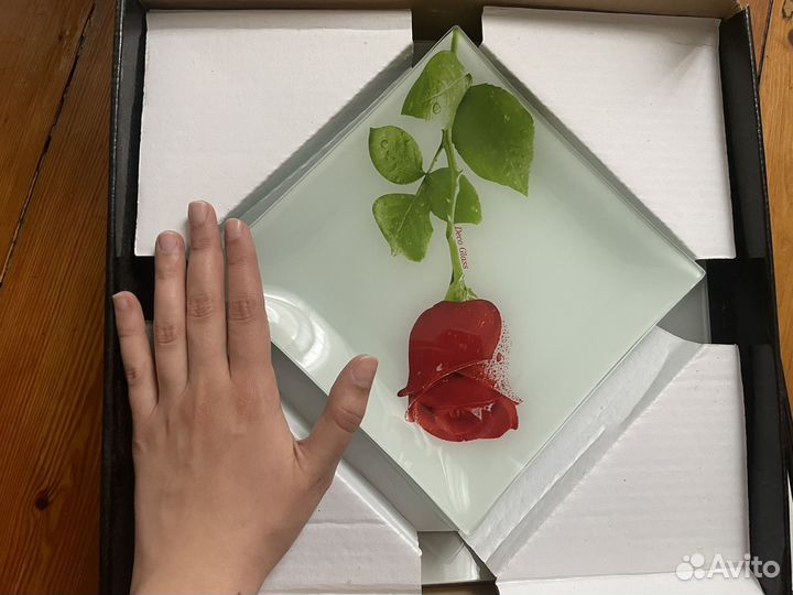 Тарелки квадратные