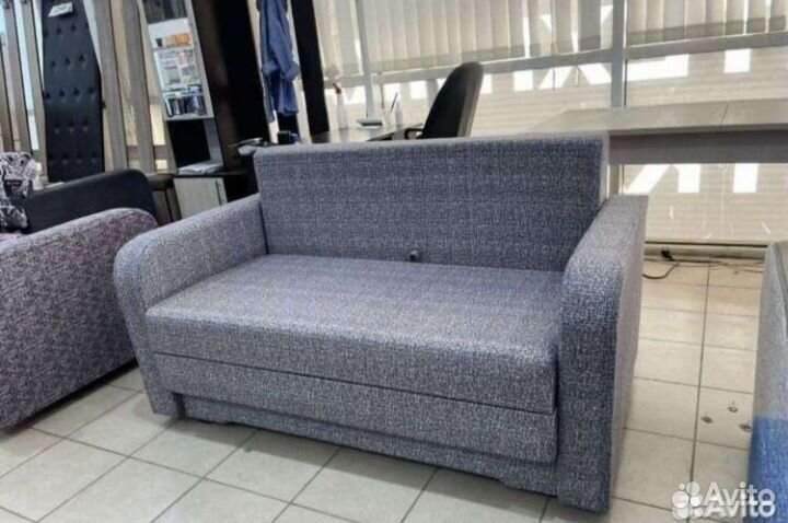 Диван чебурашка