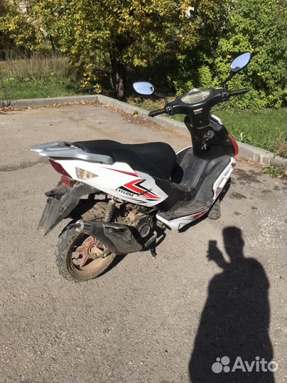 Продам скутер 50сс