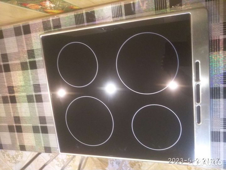 Рабочий стол плиты Hotpoint-Ariston, indesit нерж