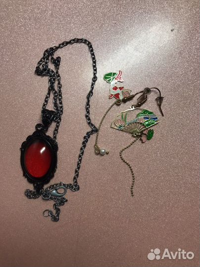 Колье,серьги и амулет