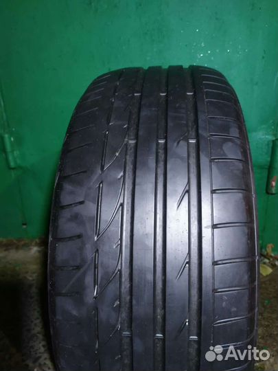 Bridgestone Potenza S001 2.25/50 R17 94W