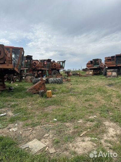 Комбайн Ростсельмаш Дон 1500Б, 2000