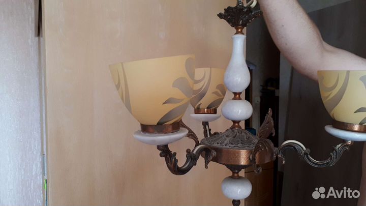 Люстра потолочная