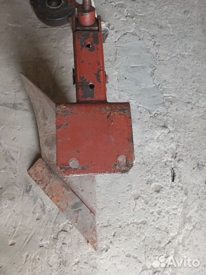 Плуг на мотоблок бу