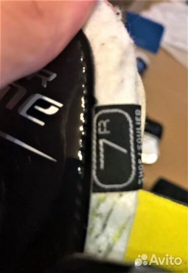 Продам Коньки хоккейные Bauer Supreme S25