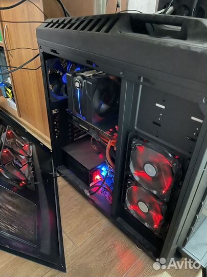 Компьютерный корпус Cooler Master Storm Trooper