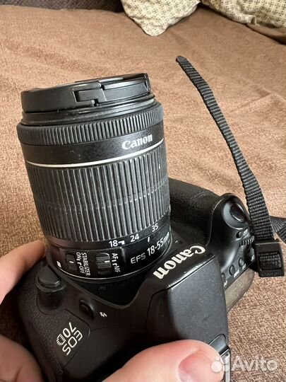 Цифровая зеркальная фотокамера Canon EOS 70D