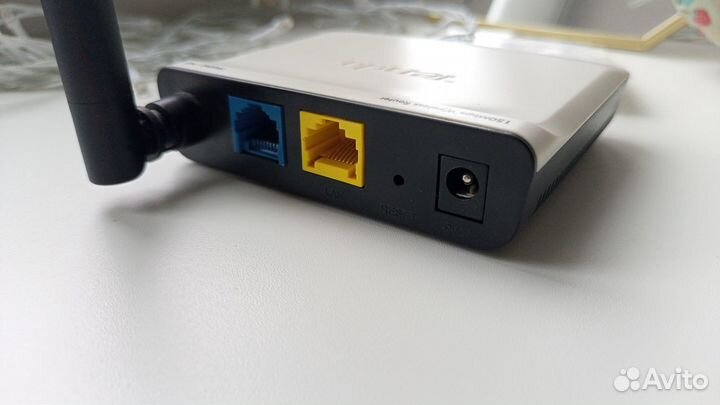 Роутер Tenda N3