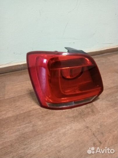 Фонарь задний левый Volkswagen Polo хетчбек cggb