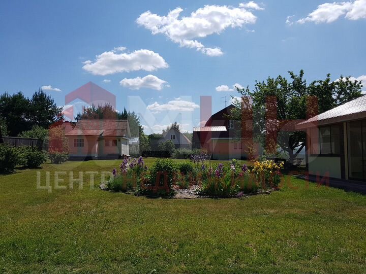 Дом 158,3 м² на участке 16 сот.