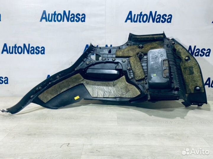 Обшивка багажника левая Kia Sorento SUV D4CB 2002