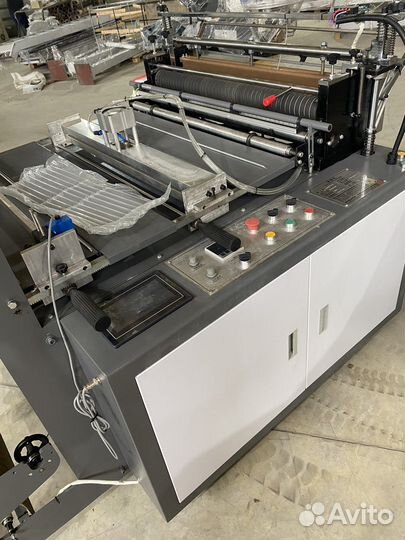 Пакетоделательная машина WHE-900/1 (Гильотина)