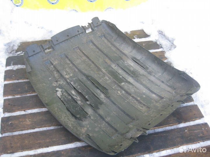 Крыло заднего колеса верхнее 1357601 scania, P,G,R