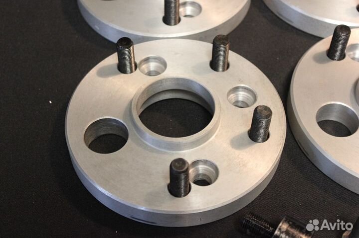 Проставки переходные ваз с 4*98 на 5*114,3 (20 мм)